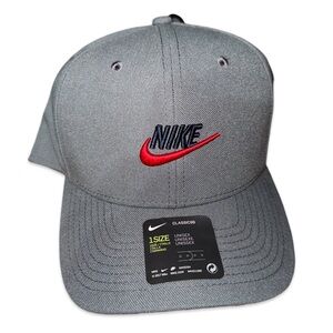 Unisex Grey Nike Snapback Hat - BRAND NEW